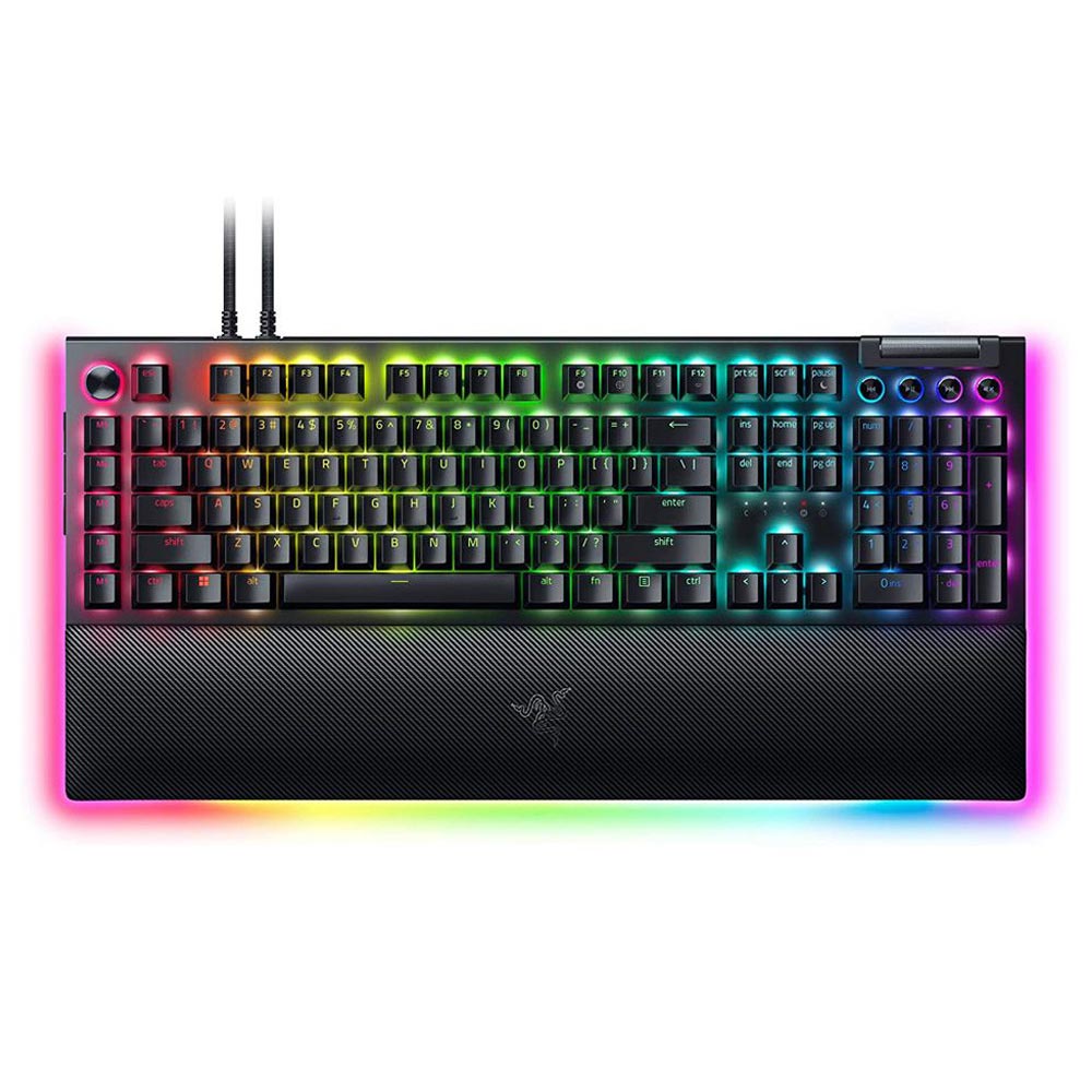 Gaming Corded Keyboard RAZER Blackwidow V4 Pro US RGB 1.28.80.26.245 black