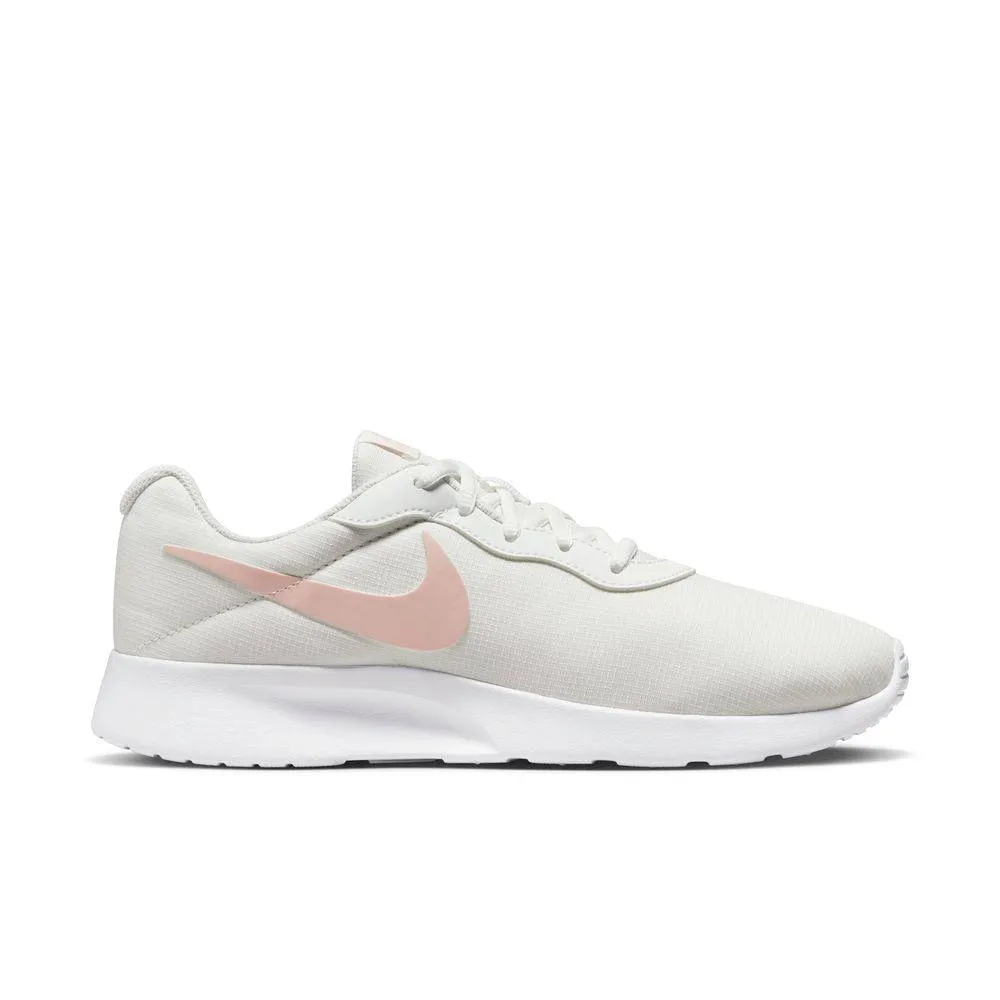 NIKE WOMENS TANJUN REFINE SHOES (DR4495-101)