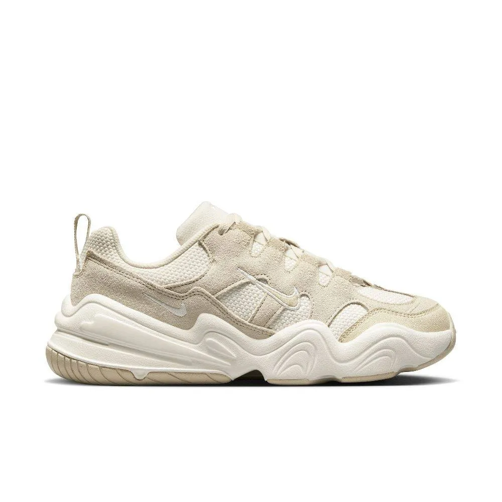 NIKE WOMENS TECH HERA (DR9761-002)