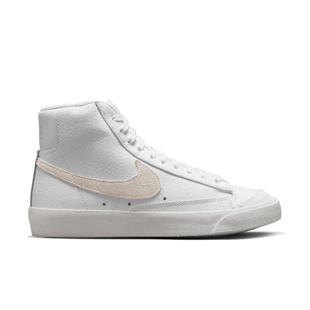 NIKE WOMENS BLAZER MID '77 (FB8475-100)
