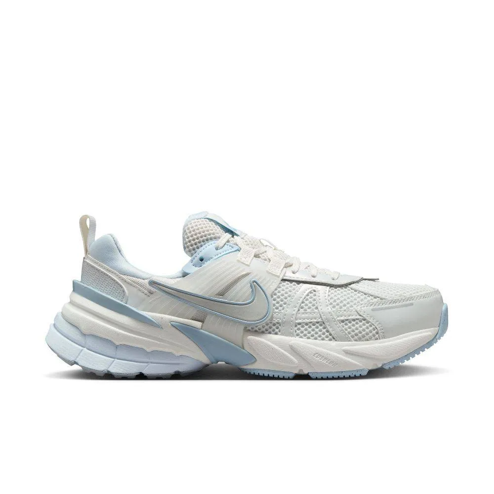 NIKE WOMENS V2K RUN (FD0736-009)