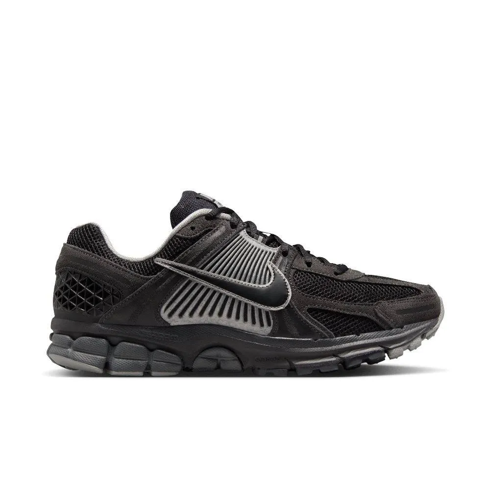 NIKE VOMERO 5 (HF1553-006)