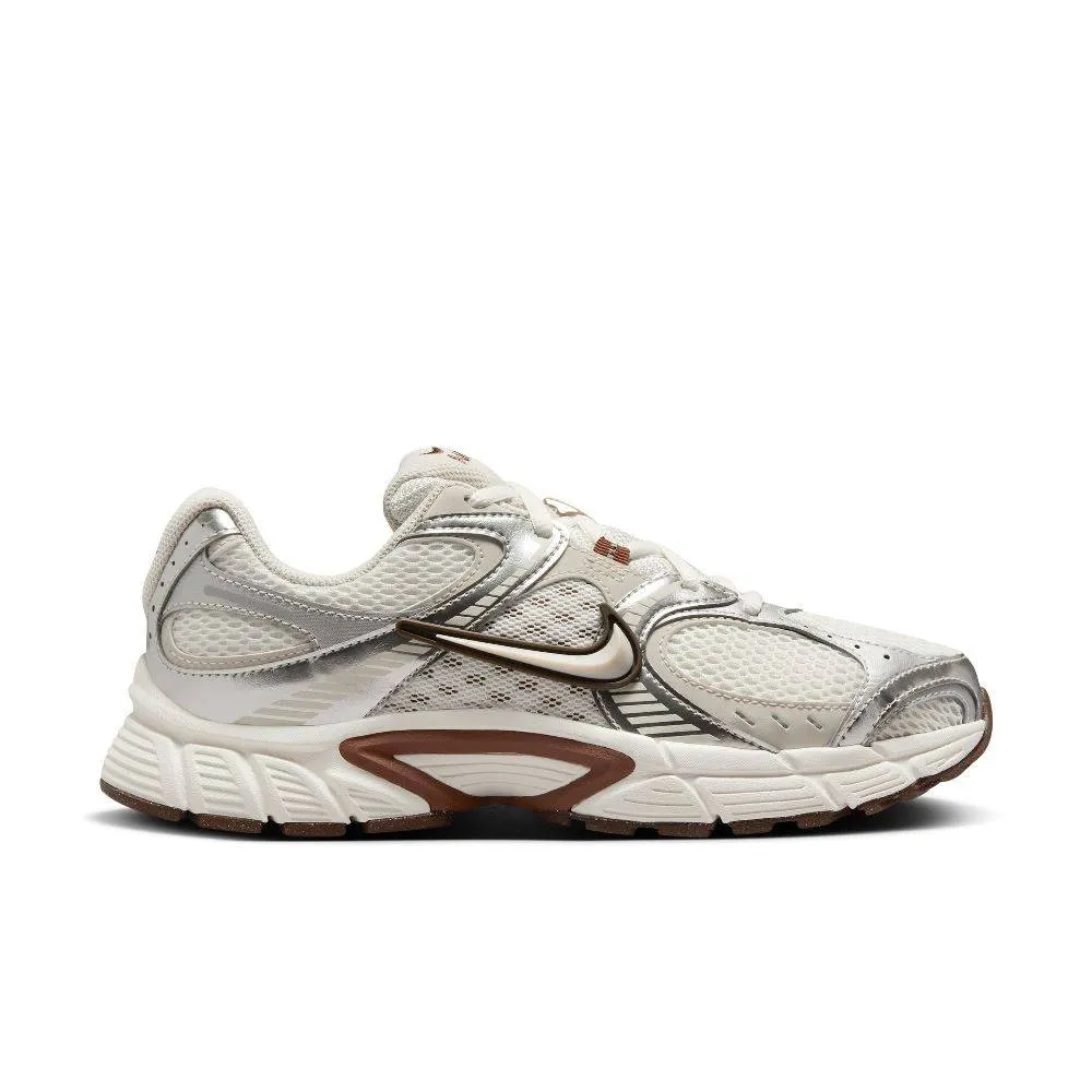 NIKE V5 RNR WOMENS SNEAKERS (HQ7901-102)