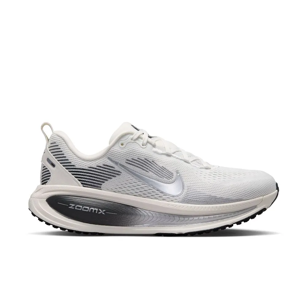 NIKE WOMENS VOMERO 18 ESS RUN SHOES (IO9915-101)