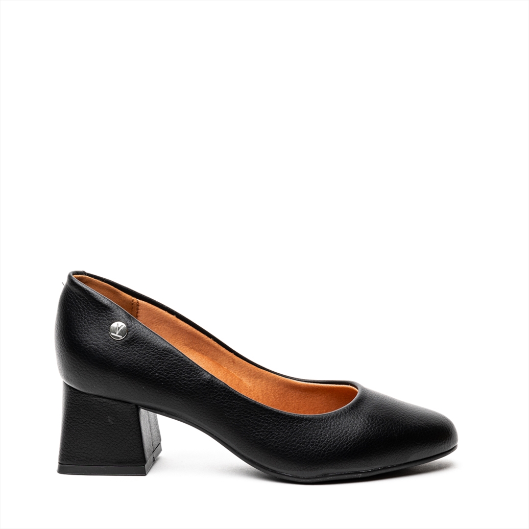 Vizzano rounded toe mid heeled pumps