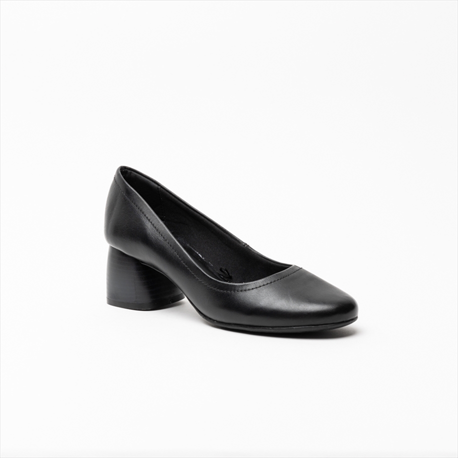 Nazeli black pumps with block heel