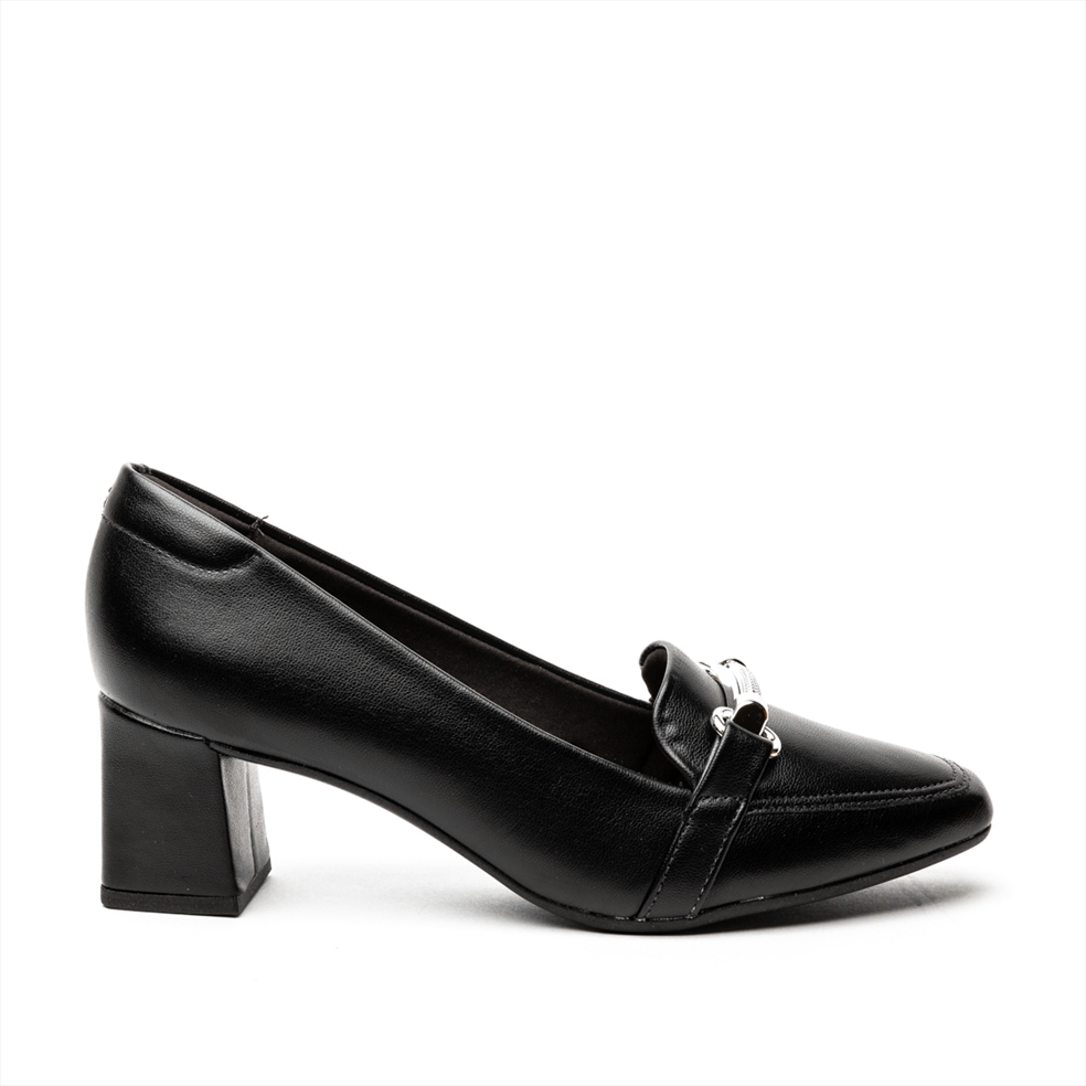 Beira Rio block heel pumps with buckle