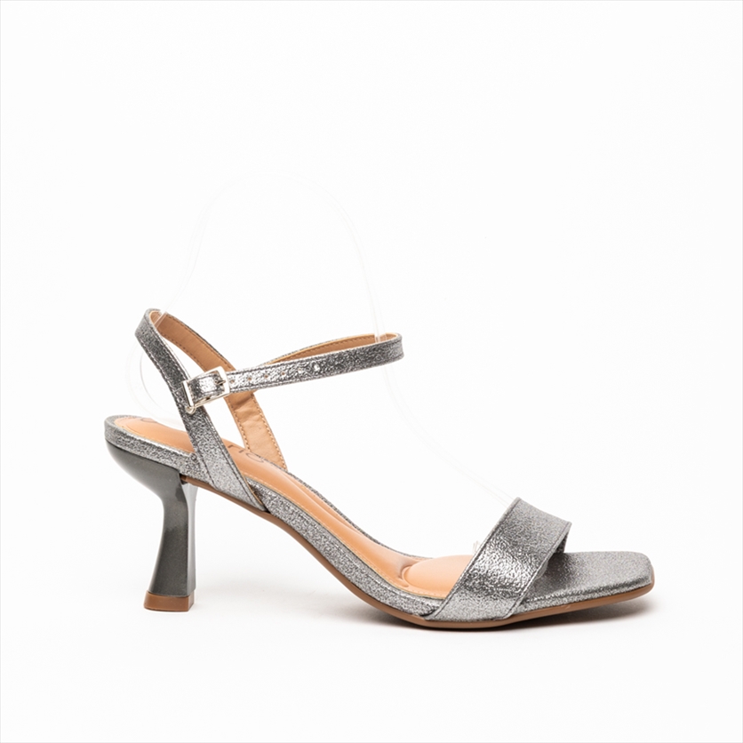 Beira Rio Kitten Medium Heel Sandal