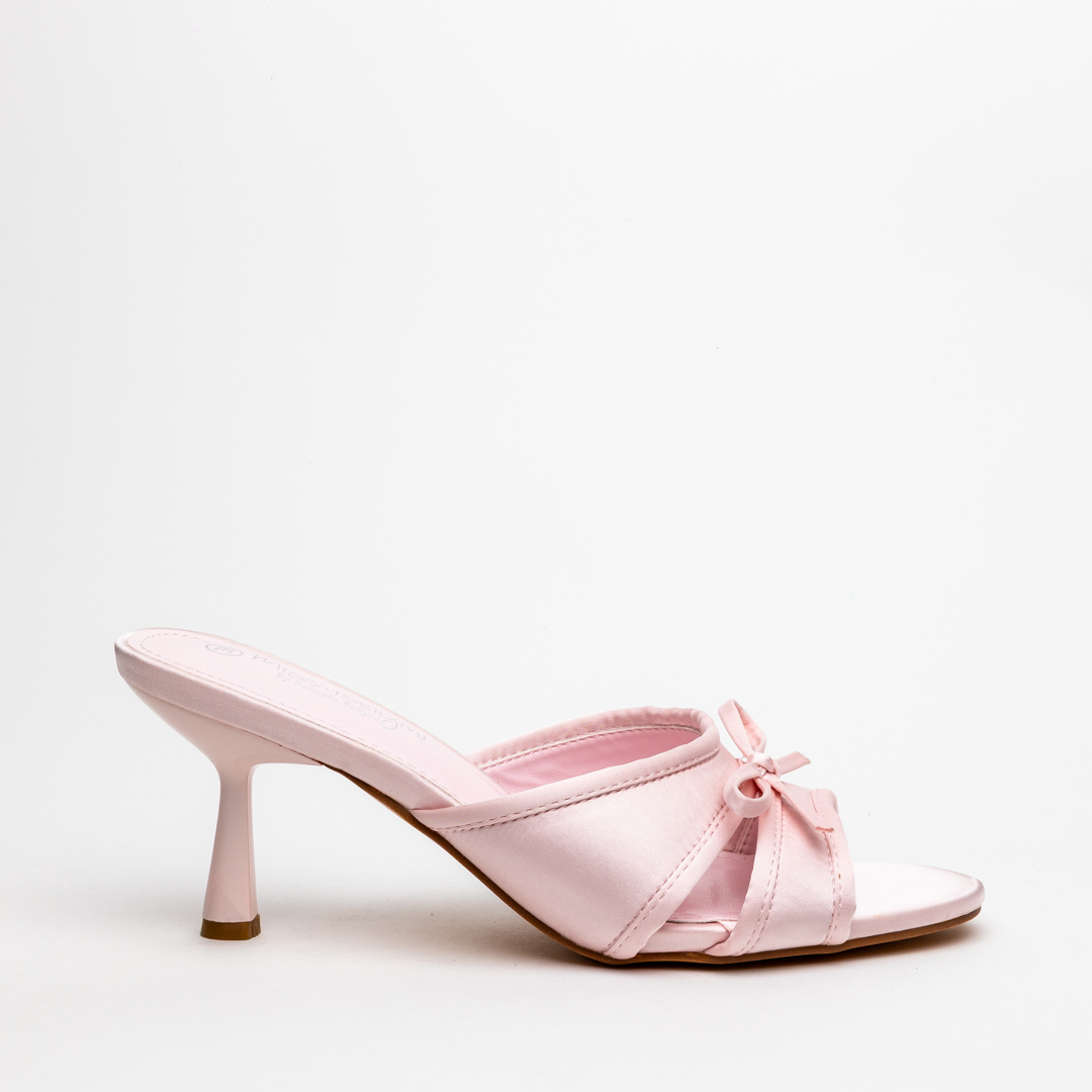 Miss Belgini Cut-Out Bow Peep-Toe MediumHeel Mules