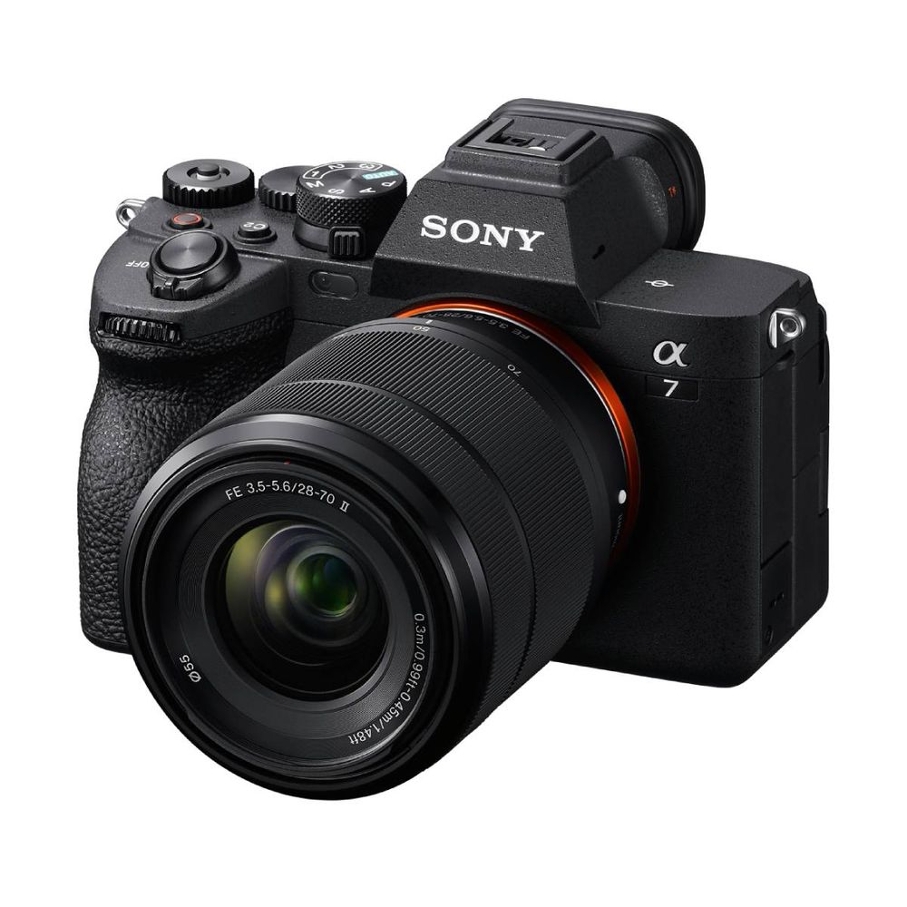 Sony ILCE7M4MB 28-70mm