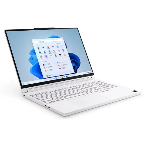 Lenovo Legion 5a- AMD Ryzen AI 7 450 | 15,3" OLED| 16GB | 512GB | Win11 | RTX5060 | White