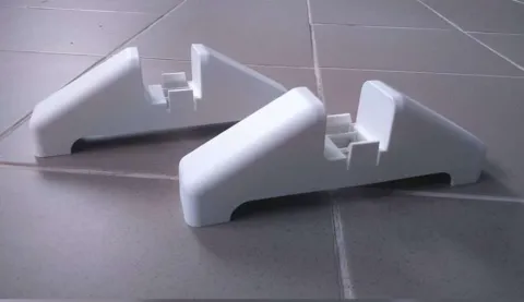 BEHA FEET