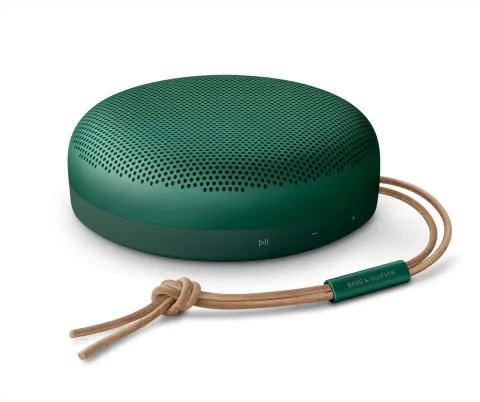 Bang & Olufsen BEOSOUND A1 2ND GEN Waterproof Bluetooth speaker Green