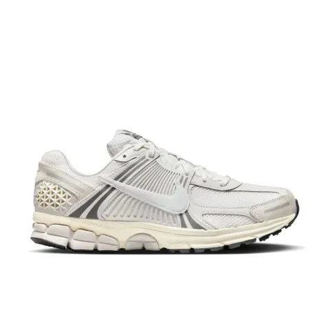 NIKE ZOOM VOMERO 5 (HF0731-007)