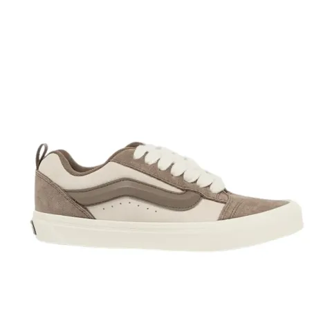 VANS KNU SKOOL GRADE SCHOOL (VN000D2T1NV)