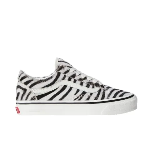 VANS PREMIUM OLD SKOOL PONY HAIR SHOES (VN000VB3ZBR)