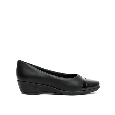 Piccadilly Comfort Wedge Low Pumps