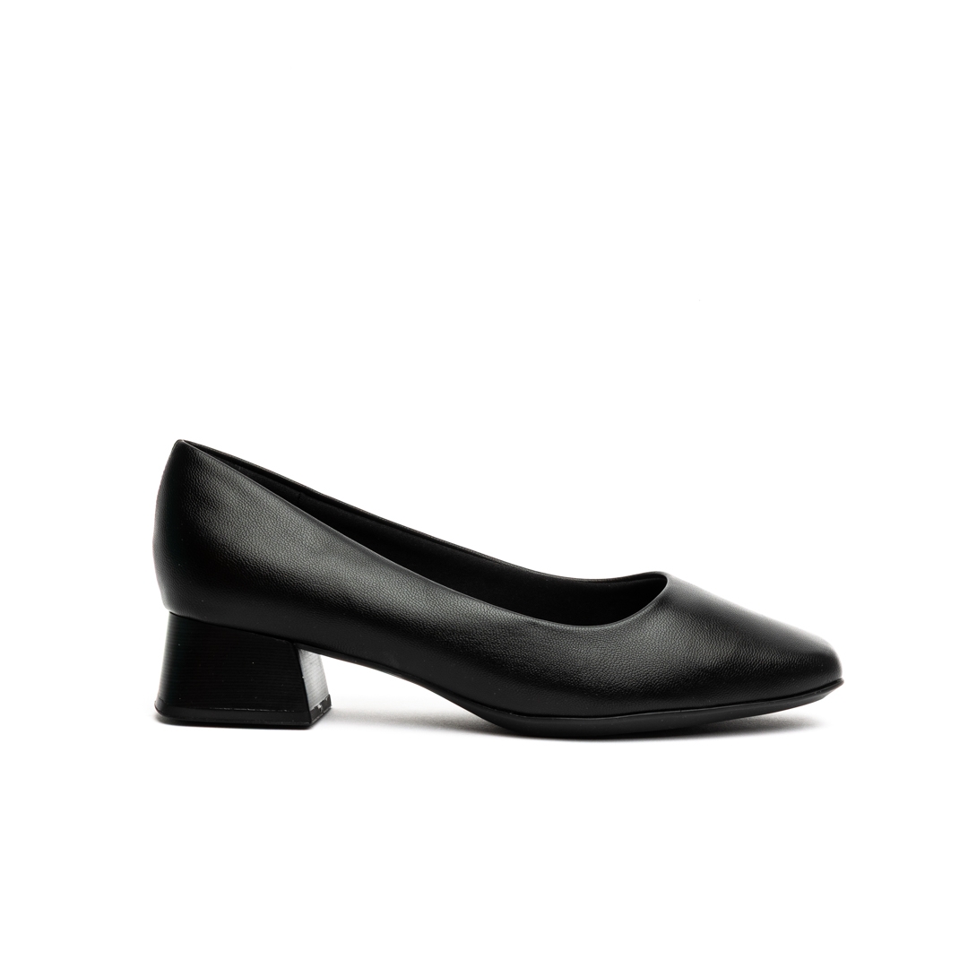 Piccadilly Classic Low Block Heel Pumps