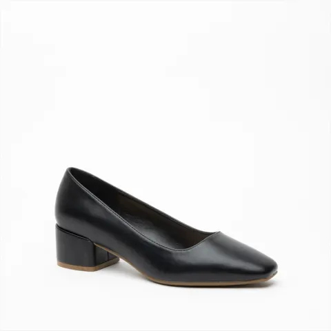 Miss Belgini womens black low heeled pump