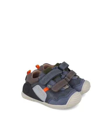 Biomecanics Boys Shoes for First Steps with Heel Tab