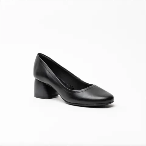 Nazeli black pumps with block heel