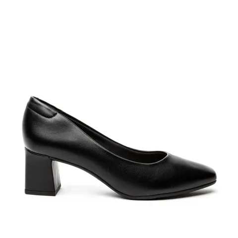 Beira Rio med block heel pumps