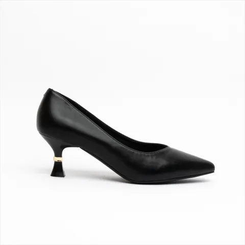 Mariela Burani Pointed Low Flare Heel Pumps
