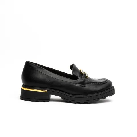 Piccadilly Chic Flatform Loafers with Gold Details