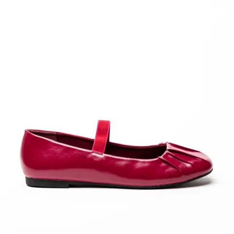 Miss Belgini pleated ballet flats