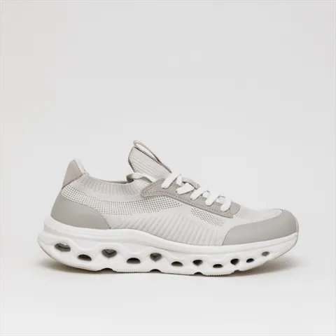 Reverse Women Lightweight Knit Trainers with Energy Foam Outsole